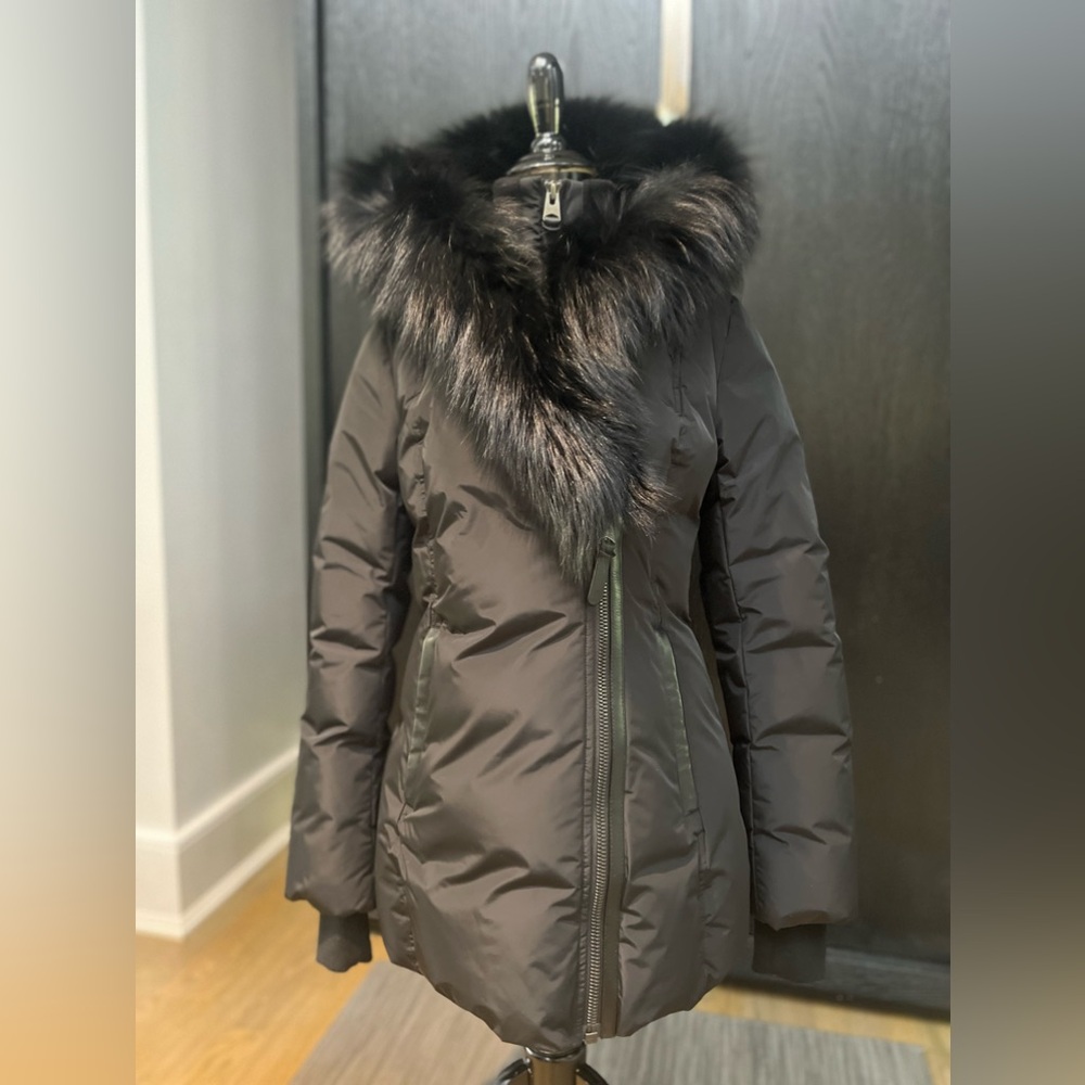 Mackage Women’s Adali Hooded Shearling Down Jacket Small